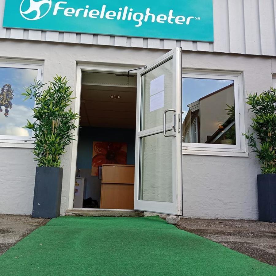 Roligheden Ferieleiligheter Kristiansand Kültér fotó